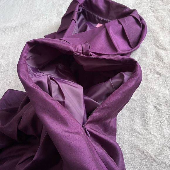Eliza J Portrait Drape Collar Satin Tea Length Cocktail Gown Dress Purple Sz 8 - Picture 12 of 17